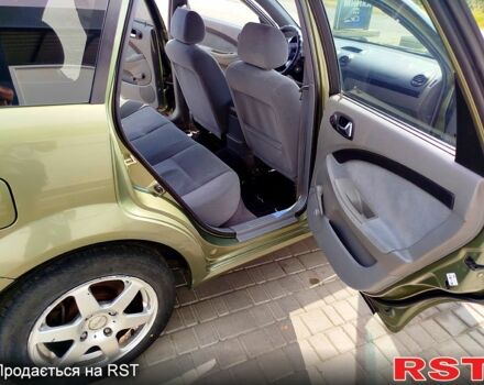 Зеленый Шевроле Лачетти, объемом двигателя 1.8 л и пробегом 187 тыс. км за 4500 $, фото 5 на Automoto.ua