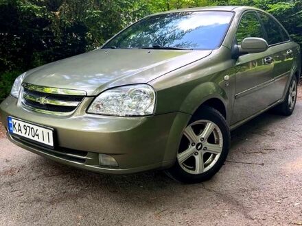 Зеленый Шевроле Лачетти, объемом двигателя 1.8 л и пробегом 216 тыс. км за 3800 $, фото 1 на Automoto.ua