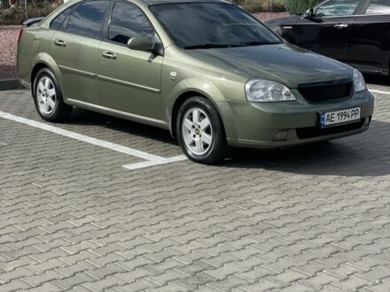 Зеленый Шевроле Лачетти, объемом двигателя 1.8 л и пробегом 220 тыс. км за 4500 $, фото 1 на Automoto.ua