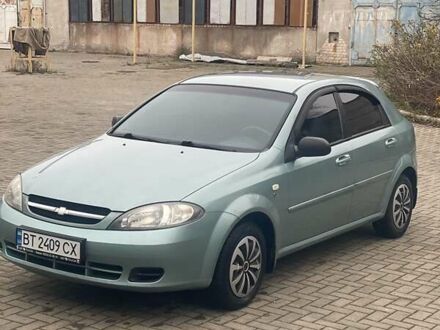 Зеленый Шевроле Лачетти, объемом двигателя 1.6 л и пробегом 330 тыс. км за 4000 $, фото 1 на Automoto.ua