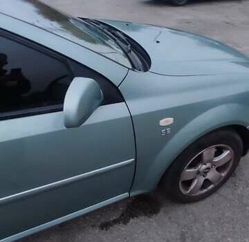 Зеленый Шевроле Лачетти, объемом двигателя 1.6 л и пробегом 225 тыс. км за 3600 $, фото 1 на Automoto.ua