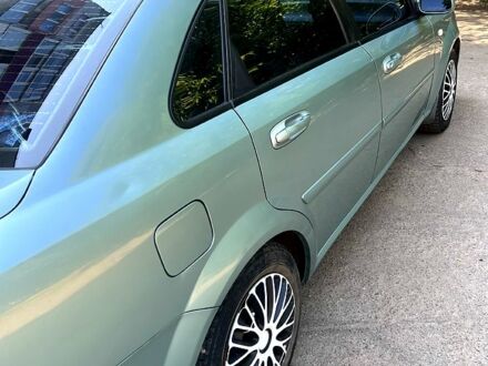 Зеленый Шевроле Лачетти, объемом двигателя 1.8 л и пробегом 232 тыс. км за 3600 $, фото 1 на Automoto.ua