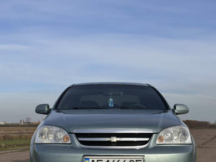 Зеленый Шевроле Лачетти, объемом двигателя 1.8 л и пробегом 238 тыс. км за 4500 $, фото 1 на Automoto.ua