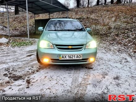 Зеленый Шевроле Лачетти, объемом двигателя 1.8 л и пробегом 28500 тыс. км за 3800 $, фото 1 на Automoto.ua