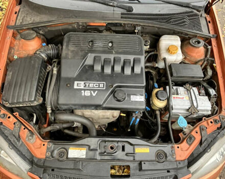 Оранжевый Шевроле Лачетти, объемом двигателя 1.6 л и пробегом 190 тыс. км за 3650 $, фото 11 на Automoto.ua