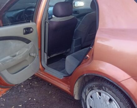 Оранжевый Шевроле Лачетти, объемом двигателя 1.6 л и пробегом 270 тыс. км за 3200 $, фото 3 на Automoto.ua