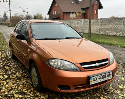 Оранжевый Шевроле Лачетти, объемом двигателя 1.6 л и пробегом 190 тыс. км за 3650 $, фото 2 на Automoto.ua