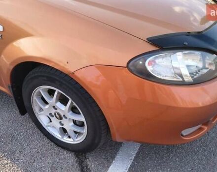 Оранжевый Шевроле Лачетти, объемом двигателя 2 л и пробегом 272 тыс. км за 3400 $, фото 9 на Automoto.ua
