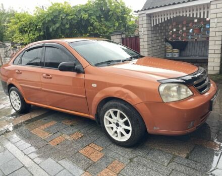 Помаранчевий Шевроле Лачетті, об'ємом двигуна 1.6 л та пробігом 300 тис. км за 2800 $, фото 3 на Automoto.ua