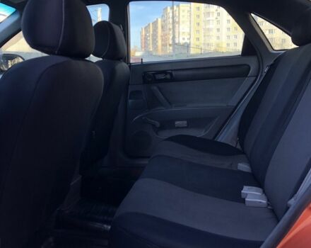 Помаранчевий Шевроле Лачетті, об'ємом двигуна 1.6 л та пробігом 285 тис. км за 3500 $, фото 7 на Automoto.ua