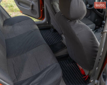 Оранжевый Шевроле Лачетти, объемом двигателя 1.8 л и пробегом 273 тыс. км за 3900 $, фото 16 на Automoto.ua