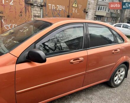Оранжевый Шевроле Лачетти, объемом двигателя 1.6 л и пробегом 176 тыс. км за 4300 $, фото 5 на Automoto.ua