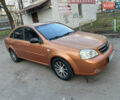 Помаранчевий Шевроле Лачетті, об'ємом двигуна 1.6 л та пробігом 375 тис. км за 4200 $, фото 1 на Automoto.ua
