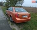 Оранжевый Шевроле Лачетти, объемом двигателя 1.6 л и пробегом 335 тыс. км за 4300 $, фото 4 на Automoto.ua