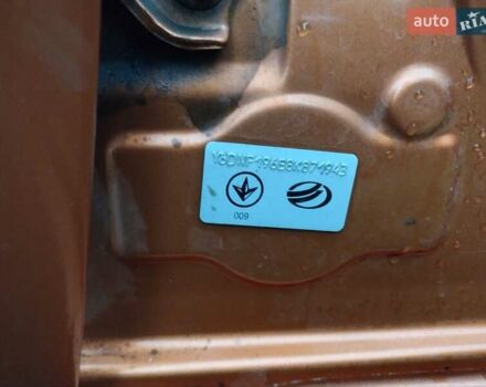 Оранжевый Шевроле Лачетти, объемом двигателя 1.6 л и пробегом 335 тыс. км за 4300 $, фото 13 на Automoto.ua