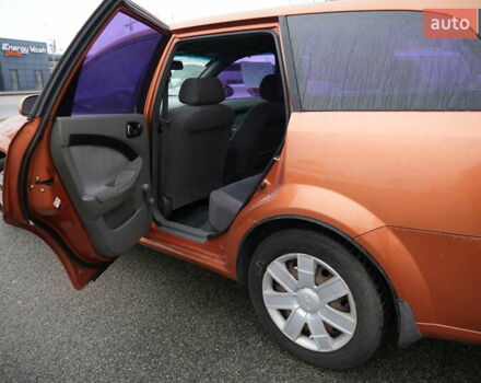 Оранжевый Шевроле Лачетти, объемом двигателя 1.8 л и пробегом 300 тыс. км за 3302 $, фото 12 на Automoto.ua