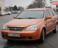 Оранжевый Шевроле Лачетти, объемом двигателя 1.8 л и пробегом 300 тыс. км за 3302 $, фото 1 на Automoto.ua