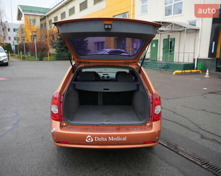 Оранжевый Шевроле Лачетти, объемом двигателя 1.8 л и пробегом 300 тыс. км за 3302 $, фото 20 на Automoto.ua