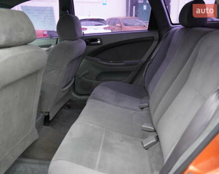 Оранжевый Шевроле Лачетти, объемом двигателя 1.8 л и пробегом 300 тыс. км за 3302 $, фото 21 на Automoto.ua