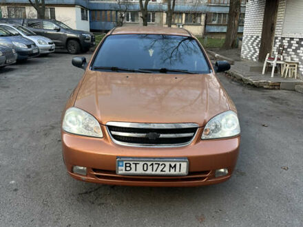 Помаранчевий Шевроле Лачетті, об'ємом двигуна 1.6 л та пробігом 375 тис. км за 4200 $, фото 1 на Automoto.ua