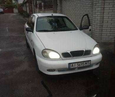 Белый Шевроле Ланос, объемом двигателя 1.3 л и пробегом 300 тыс. км за 760 $, фото 1 на Automoto.ua