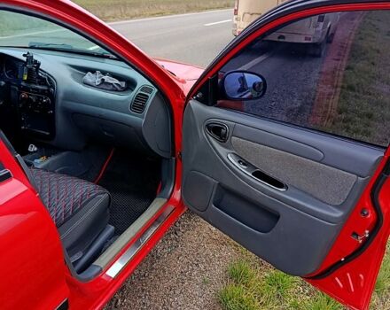 Червоний Шевроле Ланос, об'ємом двигуна 1.5 л та пробігом 221 тис. км за 3000 $, фото 6 на Automoto.ua