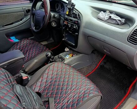 Червоний Шевроле Ланос, об'ємом двигуна 1.5 л та пробігом 221 тис. км за 3000 $, фото 5 на Automoto.ua