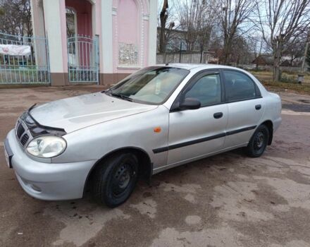 Серый Шевроле Ланос, объемом двигателя 1 л и пробегом 300 тыс. км за 1800 $, фото 2 на Automoto.ua