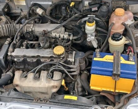 Серый Шевроле Ланос, объемом двигателя 1.5 л и пробегом 315 тыс. км за 1700 $, фото 4 на Automoto.ua