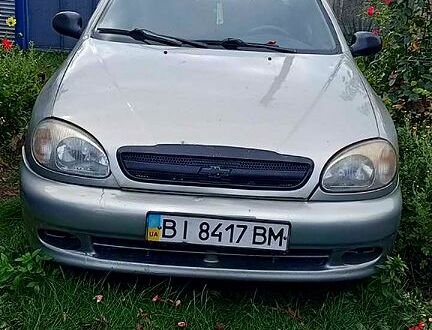 Сірий Шевроле Ланос, об'ємом двигуна 1.5 л та пробігом 175 тис. км за 2000 $, фото 1 на Automoto.ua