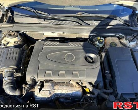 Белый Шевроле Малибу, объемом двигателя 2 л и пробегом 338 тыс. км за 8700 $, фото 8 на Automoto.ua