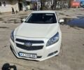 Білий Шевроле Малібу, об'ємом двигуна 2.38 л та пробігом 150 тис. км за 9950 $, фото 1 на Automoto.ua