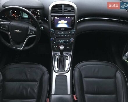 Шевроле Малибу 2012 в Запорожье на Automoto.ua Белый Шевроле Малибу, объемом двигателя 2.4 л и пробегом 285 тыс. км за 8800 $, фото 16 на Automoto.ua