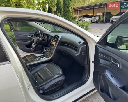 Шевроле Малибу 2012 в Запорожье на Automoto.ua Белый Шевроле Малибу, объемом двигателя 2.4 л и пробегом 285 тыс. км за 8800 $, фото 15 на Automoto.ua