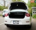 Белый Шевроле Малибу, объемом двигателя 2 л и пробегом 187 тыс. км за 9499 $, фото 4 на Automoto.ua