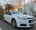 Белый Шевроле Малибу, объемом двигателя 2.46 л и пробегом 167 тыс. км за 8500 $, фото 1 на Automoto.ua
