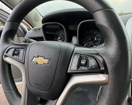 Белый Шевроле Малибу, объемом двигателя 2.5 л и пробегом 100 тыс. км за 10000 $, фото 29 на Automoto.ua