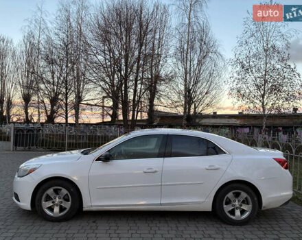 Белый Шевроле Малибу, объемом двигателя 2.46 л и пробегом 167 тыс. км за 8500 $, фото 33 на Automoto.ua