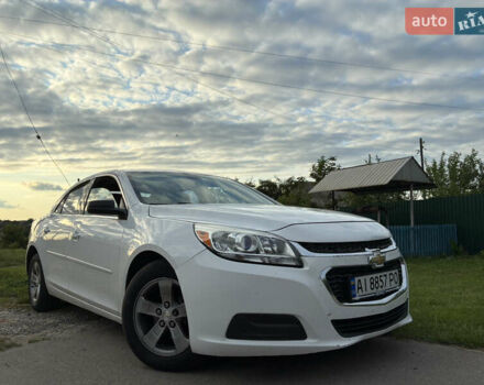 Шевроле Малибу 2014 в Ставище на Automoto.ua Белый Шевроле Малибу, объемом двигателя 2.46 л и пробегом 166 тыс. км за 7700 $, фото 12 на Automoto.ua