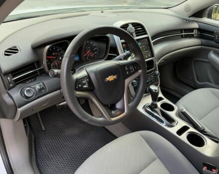 Білий Шевроле Малібу, об'ємом двигуна 2.5 л та пробігом 166 тис. км за 7150 $, фото 11 на Automoto.ua