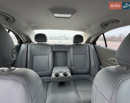 Белый Шевроле Малибу, объемом двигателя 2.5 л и пробегом 100 тыс. км за 10000 $, фото 34 на Automoto.ua