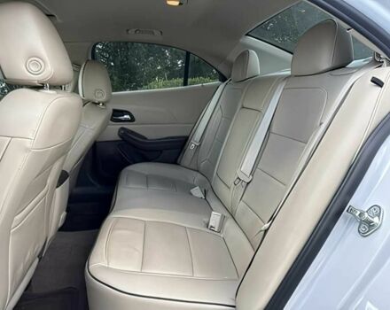 Белый Шевроле Малибу, объемом двигателя 2.5 л и пробегом 75 тыс. км за 7000 $, фото 10 на Automoto.ua