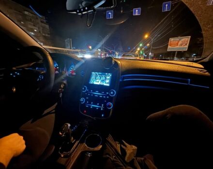 Белый Шевроле Малибу, объемом двигателя 2.5 л и пробегом 245 тыс. км за 9000 $, фото 11 на Automoto.ua