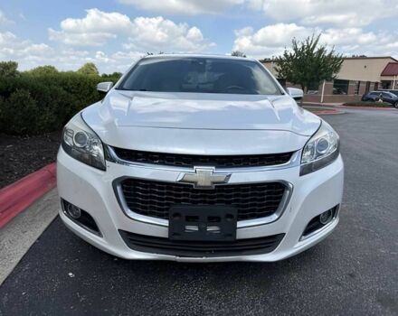 Белый Шевроле Малибу, объемом двигателя 2.5 л и пробегом 75 тыс. км за 7000 $, фото 1 на Automoto.ua