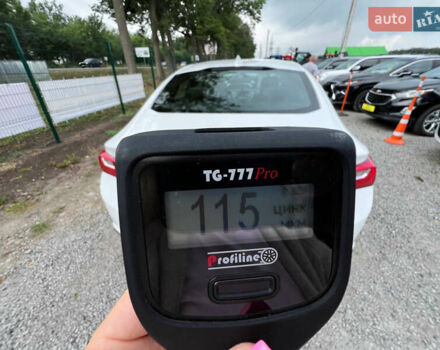 Белый Шевроле Малибу, объемом двигателя 1.5 л и пробегом 133 тыс. км за 11000 $, фото 19 на Automoto.ua