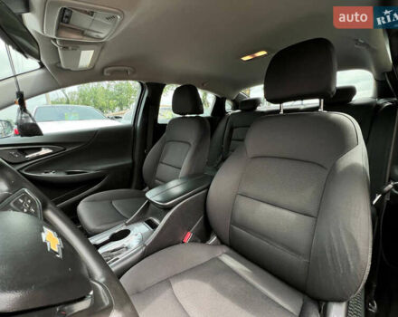 Белый Шевроле Малибу, объемом двигателя 1.5 л и пробегом 133 тыс. км за 11000 $, фото 10 на Automoto.ua