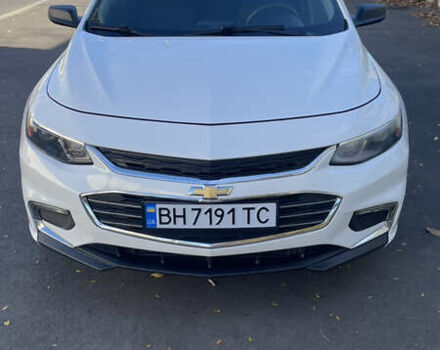 Белый Шевроле Малибу, объемом двигателя 1.5 л и пробегом 188 тыс. км за 10000 $, фото 5 на Automoto.ua