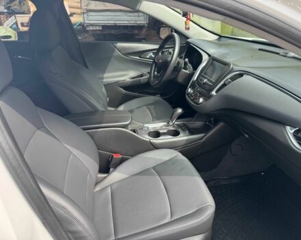 Шевроле Малибу 2016 в Днепре (Днепропетровске) на Automoto.ua Белый Шевроле Малибу, объемом двигателя 1.5 л и пробегом 127 тыс. км за 10500 $, фото 13 на Automoto.ua