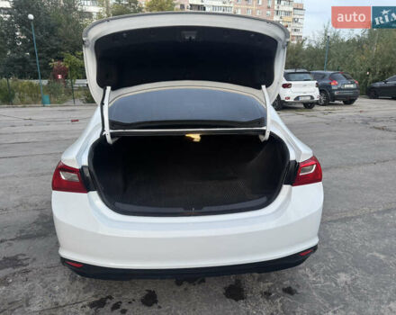 Белый Шевроле Малибу, объемом двигателя 1.5 л и пробегом 138 тыс. км за 10100 $, фото 5 на Automoto.ua