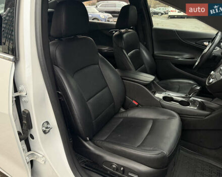 Білий Шевроле Малібу, об'ємом двигуна 1.8 л та пробігом 168 тис. км за 13500 $, фото 11 на Automoto.ua